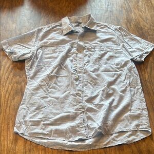 Izod Men's Light Blue Casual Button-Down Shirt